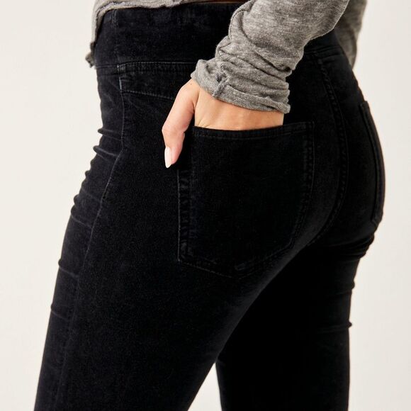 NWT Free People In My Feelings Black Velvet Crop Slim Flare Boho Pants Size XS - Picture 7 of 13